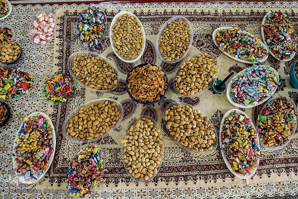 آیین سنتی ۶ امام حسین در شهر بَرزُک کاشان