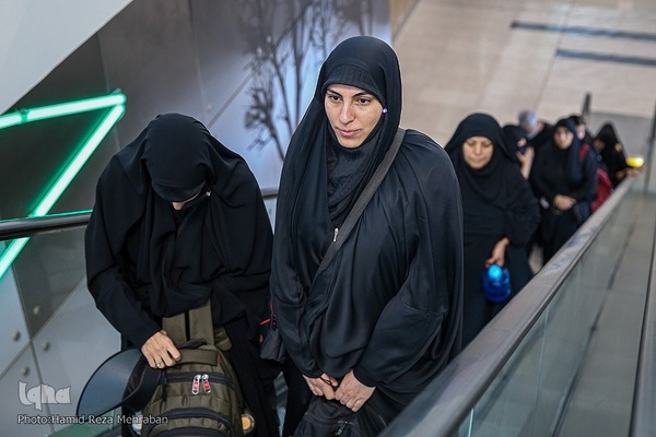 اعزام زائران اربعین از ترمینال سلام