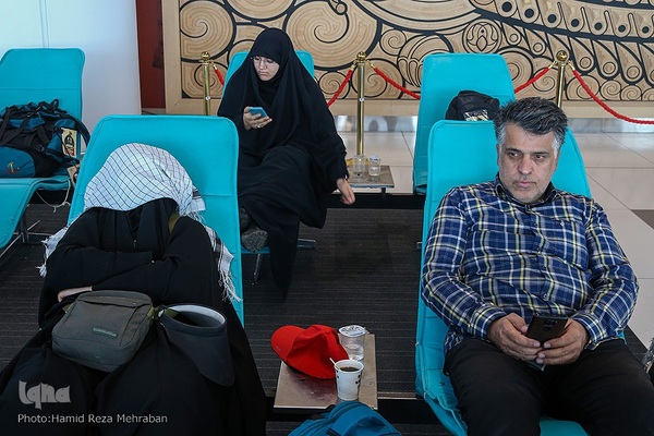 اعزام زائران اربعین از ترمینال سلام