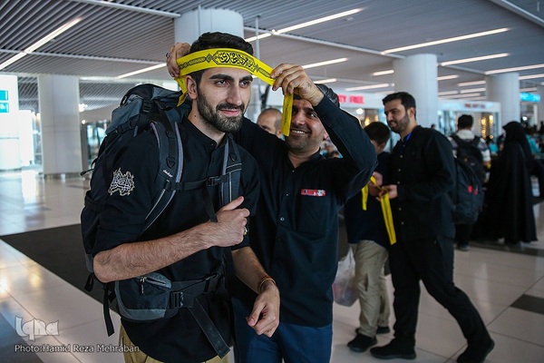 اعزام زائران اربعین از ترمینال سلام