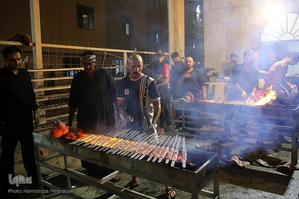 اطعام زوار اربعین حسینی