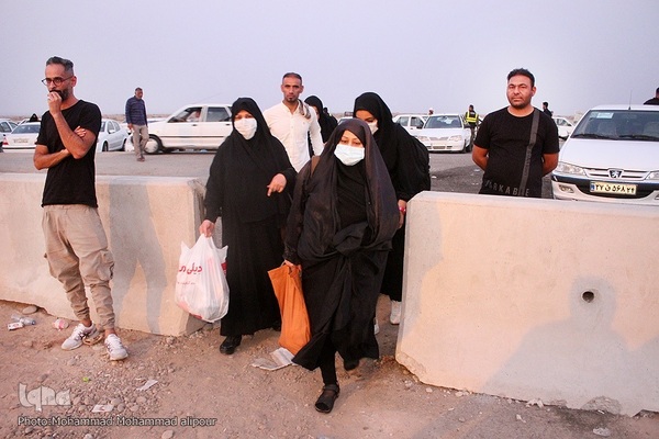 پیاده‌روی زائران اربعین در چذابه