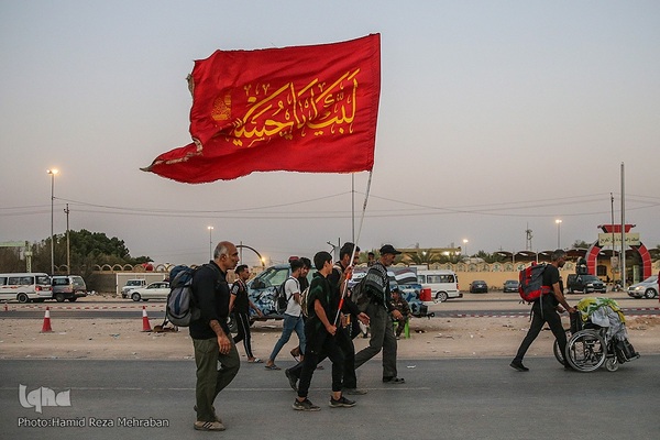 یک قدم تا اربعین؛ عشاق الحسین(ع) در طریق کربلا(۵)