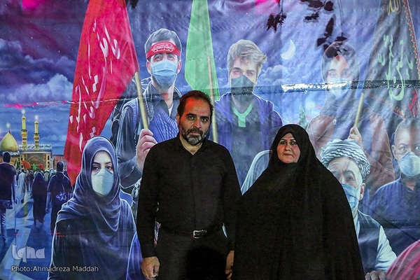 جاماندگان اربعین حسینی در حرم حضرت شاهچراغ‌(ع) در شیراز