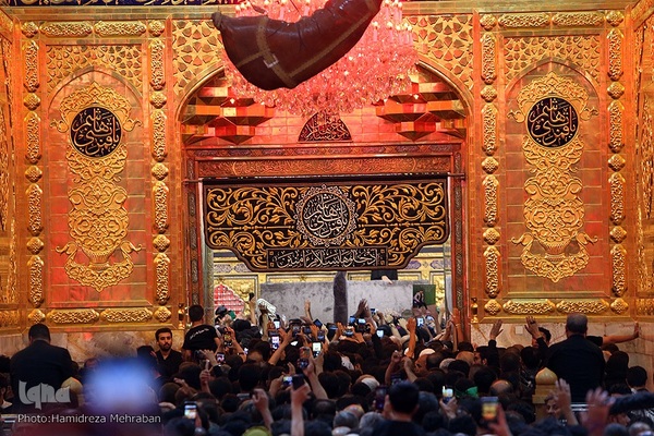 آستان مقدس عباسی در روز اربعین حسینی