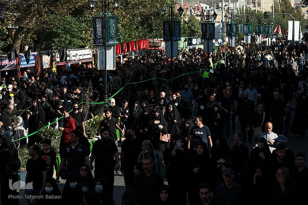 آیین پیاده‌روی جاماندگان اربعین حسینی در تهران(۲)
