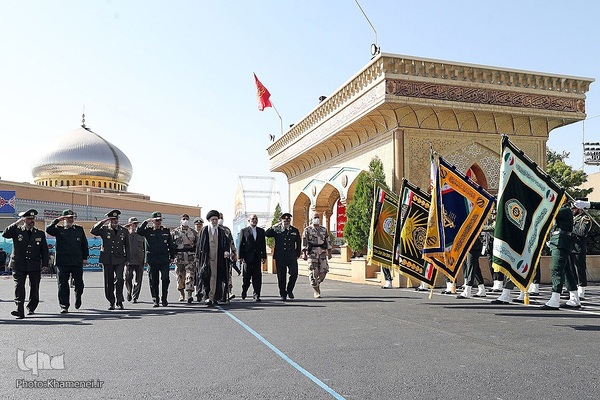 مراسم مشترک دانش‌آموختگی دانشجویان دانشگاه‌های افسری نیروهای مسلح با حضور فرمانده کل قوا