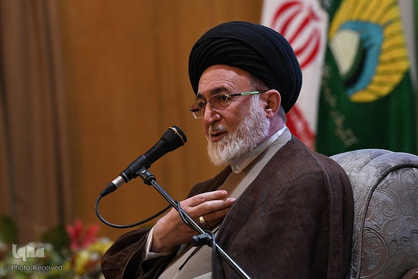 تجلیل از حفاظ کل قرآن کریم مرکز آموزش قرآن آستان مقدس حضرت عبدالعظیم (ع)