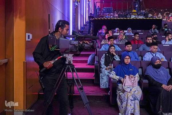 تکاپوی رسانه‌ای مالایی‌ها برای انعکاس رویداد قرآنی کوالالامپور
