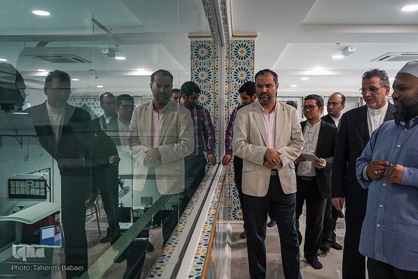 بازدید هیئت ایرانی از بنیاد نشر قرآن «رستو» در مالزی