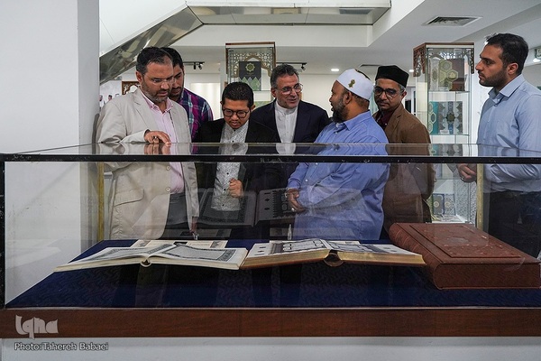 بازدید هیئت ایرانی از بنیاد نشر قرآن «رستو» در مالزی