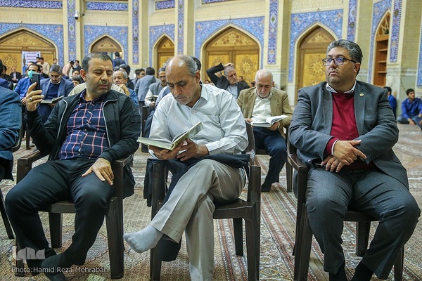 محفل انس با قرآن کریم یادواره شهدای مدافع امنیت