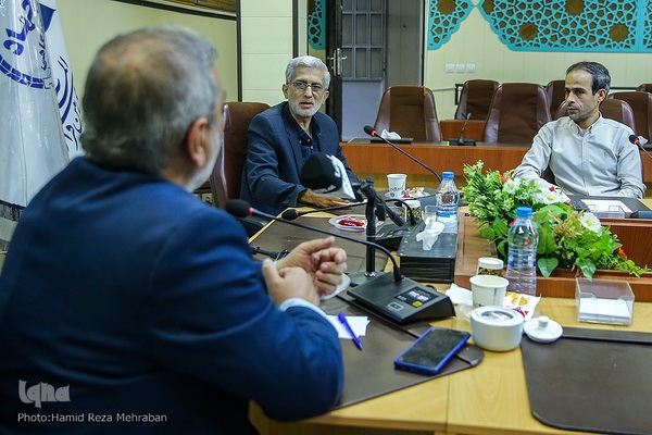 نشست بررسی کارنامه فعالیت‌های قرآنی بسیج کشور در ایکنا