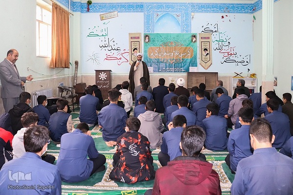 کرسی تلاوت دانش‌ آموزی ملایر