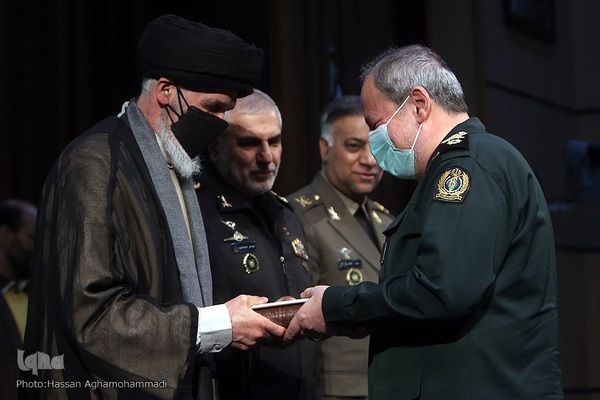 مراسم اختتامیه سی و هفتمین دوره مسابقات قرآن کارکنان پایور، وظیفه و خانواد‌ه‌های کارکنان وزارت دفاع و پشتیبانی نیروهای مسلح