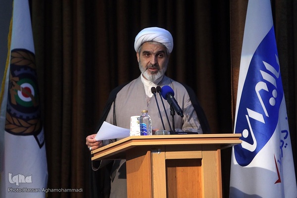  حجت‌الاسلام والمسلمین محمدباقر ابراهیمی، معاون تبلیغات و روابط عمومی وزارت دفاع