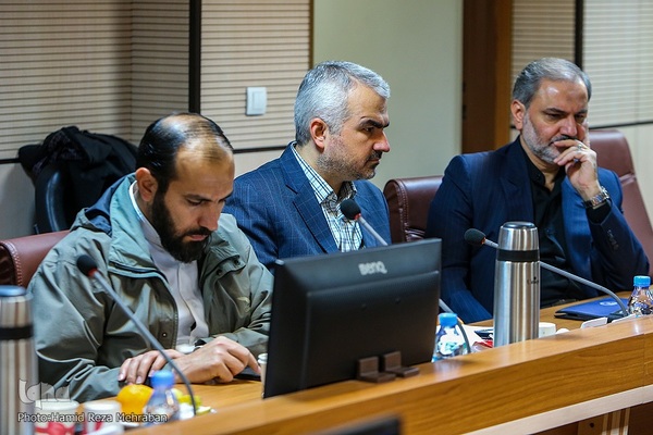 نشست اندیشه ورزی قرآن و برنامه هفتم توسعه