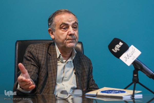 محمد حسن زورق نویسنده