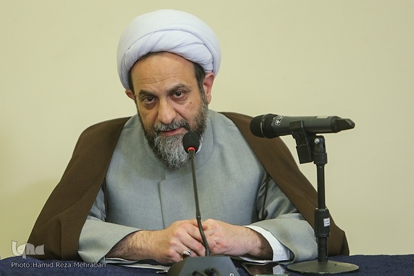 کمسیون‌های بزرگداشت علامه مصباح یزدی(ره)