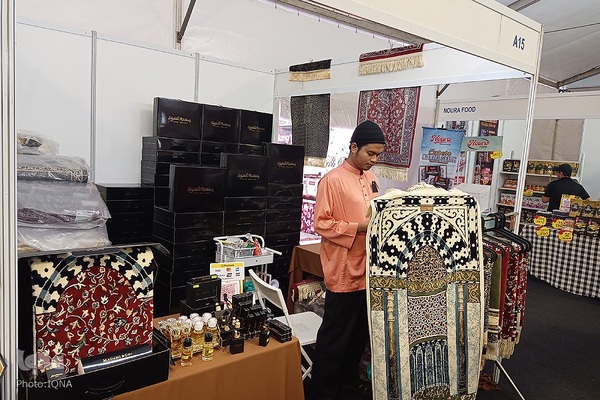 گشتی در بخش جانبی جشنواره قرآنی مالزی