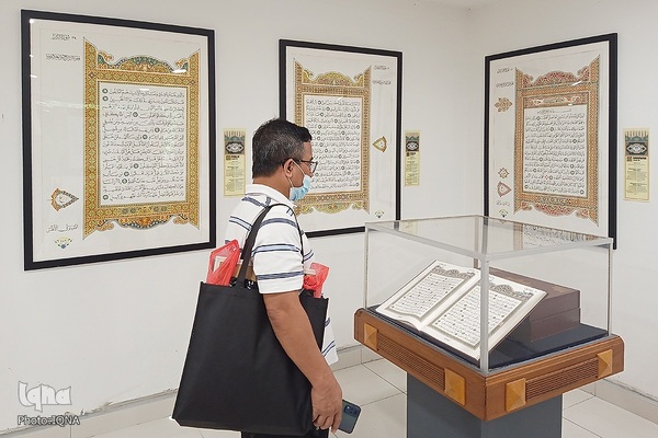 گالری قرآنی رستو؛ از مصحف‌های بومی تا نسخه‌های صادراتی