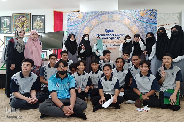 بازدید گروهی از مساجد و مدارس حومه کوالالامپور از جشنواره قرآنی رستو