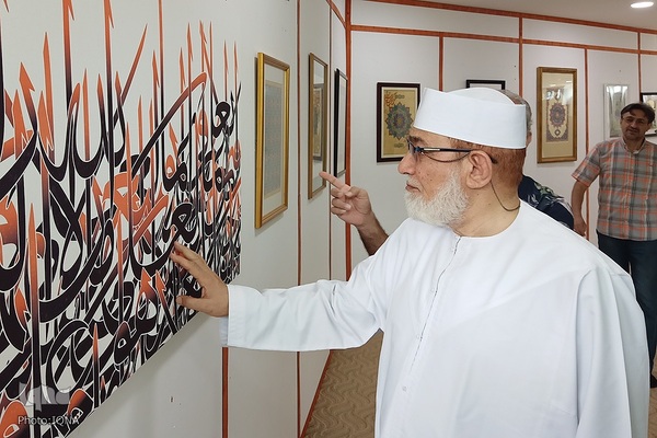بازدید شیخ المصراوی از بخش ایران در جشنواره هنرهای قرآنی مالزی