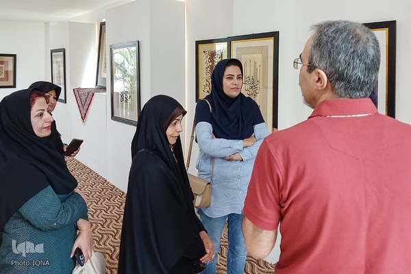 بازدید دانش‌آموزان ایرانی مقیم مالزی از جشنواره هنرهای قرآنی رستو