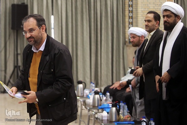 آیین افتتاحیه هفدهمین نشست تخصی استادان، قاریان و حافظان ممتاز قرآن کریم