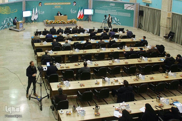 هفدهمین نشست تخصصی استادان، قاریان و حافظان ممتاز قرآن