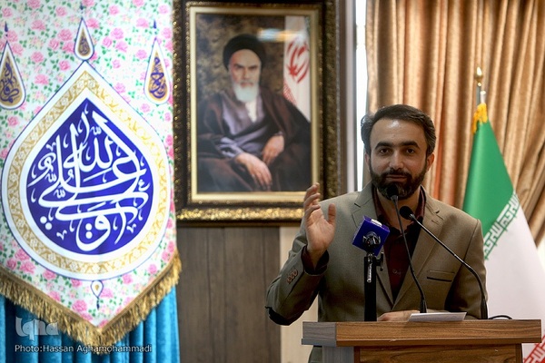 محفل انس با قرآن کریم در دانشگاه فرهنگیان