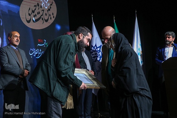 اختتامیه چهارمین دوره شب های شعر انقلاب