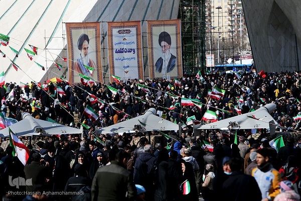 راهپیمایی یوم‌الله ۲۲ بهمن در تهران