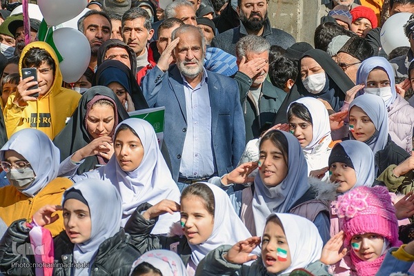 راهپیمایی یوم‌الله ۲۲بهمن در محلات 