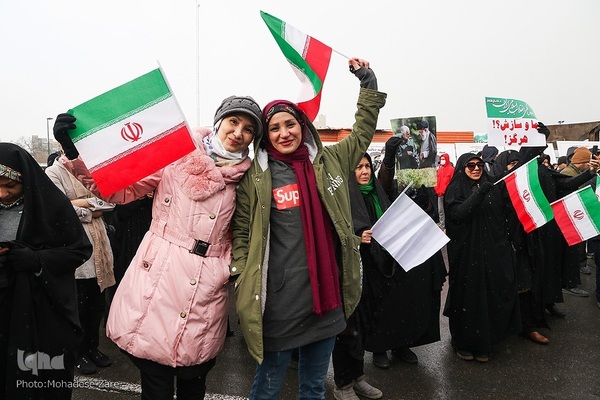 راهپیمایی یوم‌الله ۲۲ بهمن در مشهد مقدس