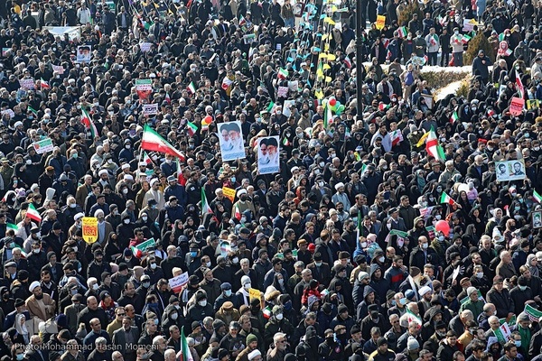 راهپیمایی یوم‌الله ۲۲ بهمن در همدان