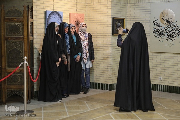 آئین افتتاحیه نمایشگاه هنرهای تجسمی نور در موزه ملی قرآن کریم