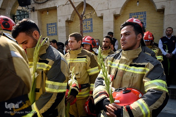 مراسم تشییع و خاکسپاری پیکر آتش نشان شهید «قریب رضا دارابی»