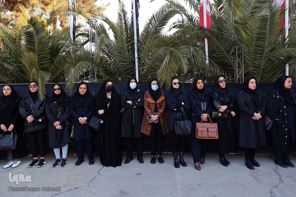 مراسم تشییع و خاکسپاری پیکر آتش نشان شهید «قریب رضا دارابی»