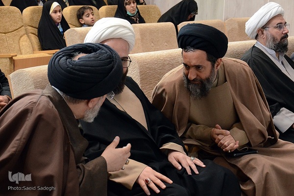 مراسم تجلیل از سینا طباخی، نفر اول رشته حفظ کل مسابقات بین المللی قرآن کریم در تبریز