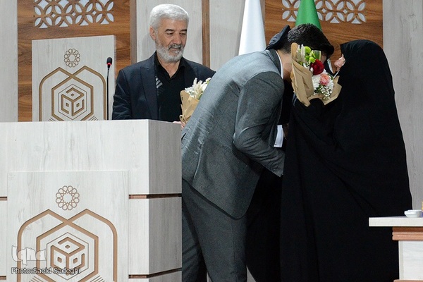 مراسم تجلیل از سینا طباخی، نفر اول رشته حفظ کل مسابقات بین المللی قرآن کریم در تبریز