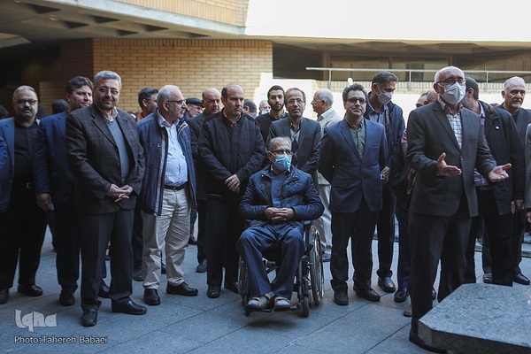 مراسم تشییع استاد سید عبدالله انوار