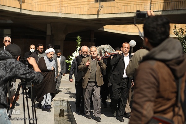 مراسم تشییع استاد سید عبدالله انوار