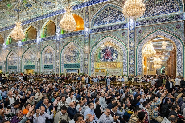 مراسم تحویل سال نو در حرم امام حسین(ع)