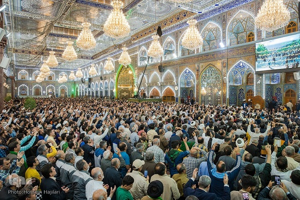 مراسم تحویل سال نو در حرم امام حسین(ع)