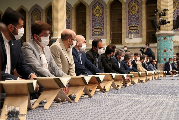 محفل نورانی انس با قرآن کریم با حضور حضرت آیت‌الله العظمی خامنه‌ای، رهبر انقلاب اسلامی