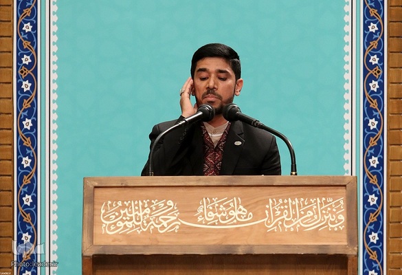 محفل نورانی انس با قرآن کریم با حضور حضرت آیت‌الله العظمی خامنه‌ای، رهبر انقلاب اسلامی