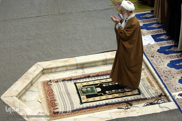 نخستین آیین عبادی و سیاسی نماز جمعه تهران در سال ۱۴۰۲