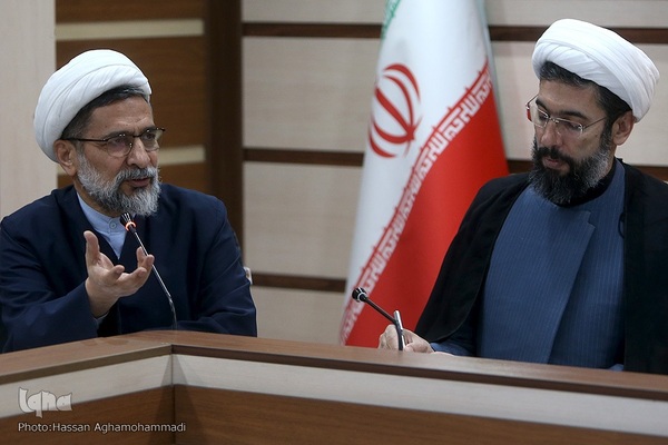 آیین تکریم و معارفه دبیر شورای توسعه فرهنگ قرآنی