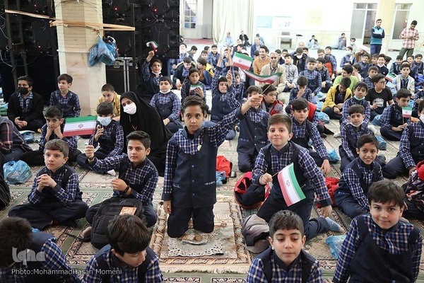 ضیافت افطاری «امام مهربانی‌ها» ویژه ۲۰۰۰ دانش آموز همدانی